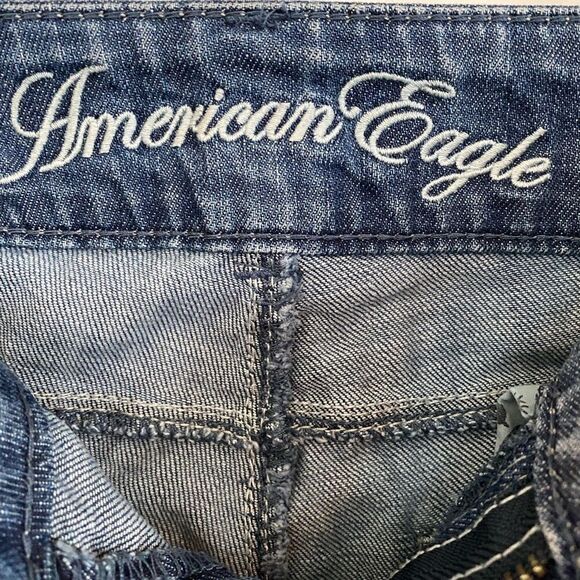 American eagle Vintage 77 jeans Size 2 short - Picture 5 of 13